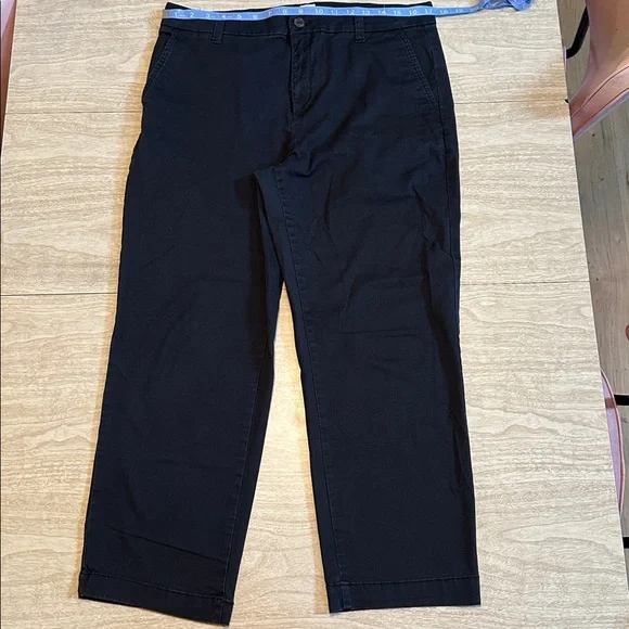 Gap Girlfriend Khaki Size 12 - Picture 1 of 10